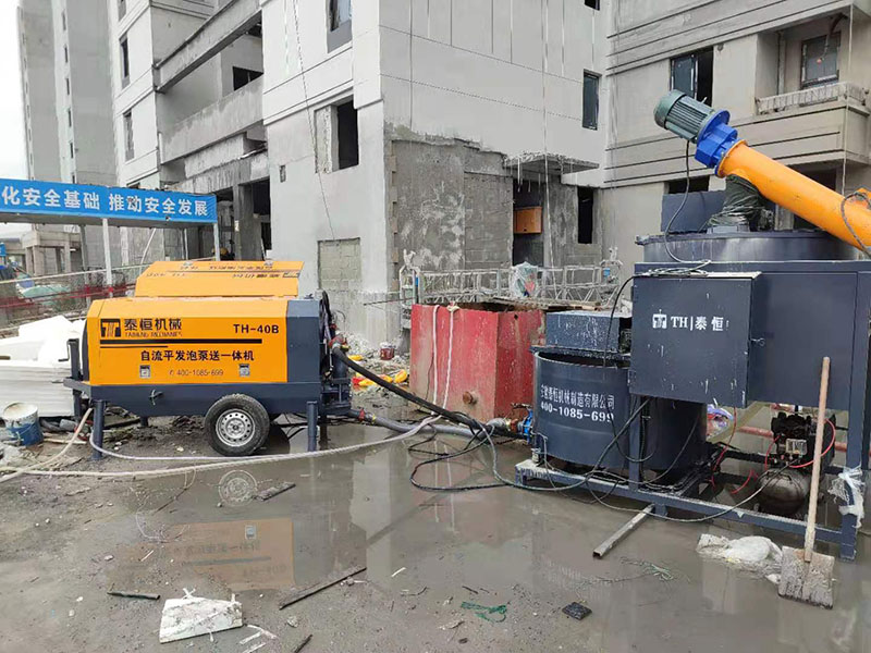 石膏自流平設備南通海門中南湖光映月小區高層住宅施工26層